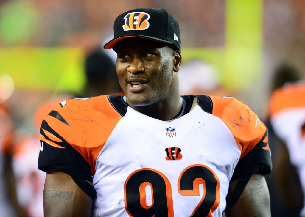 James Harrison unretires, signs with Steelers – The Denver Post