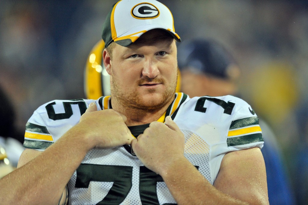 Packers T Bryan Bulaga Done For Year
