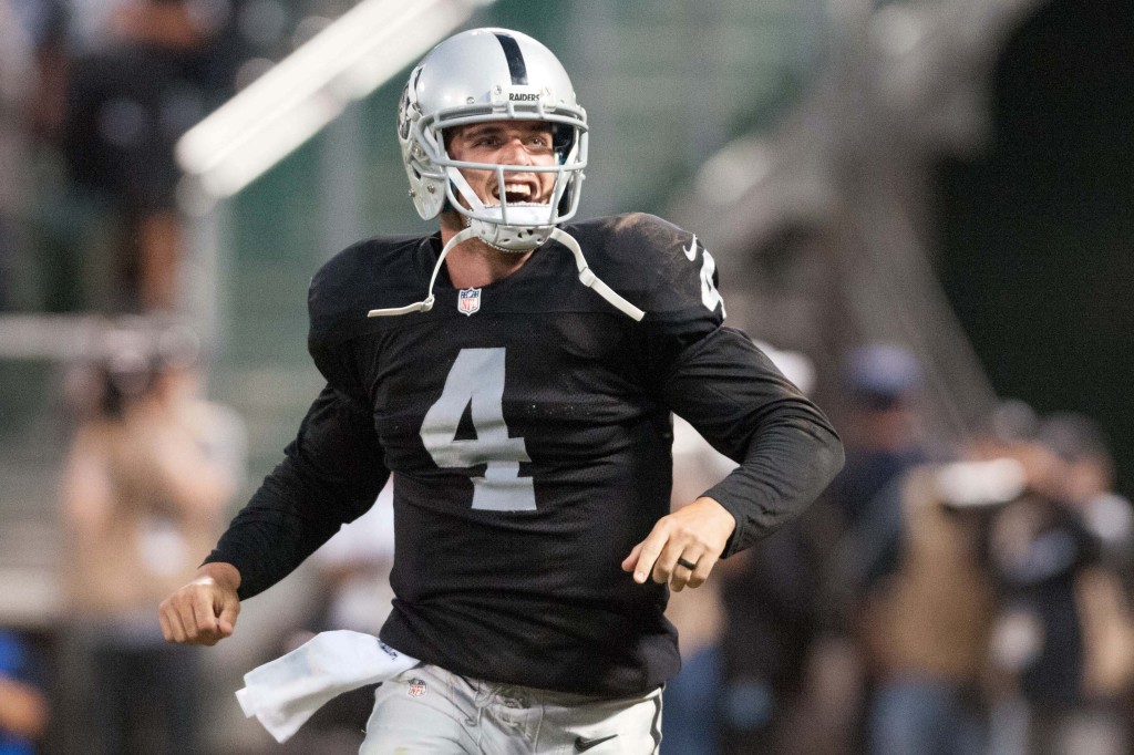 Report: Raiders 'modest' asking price in trade for Derek Carr