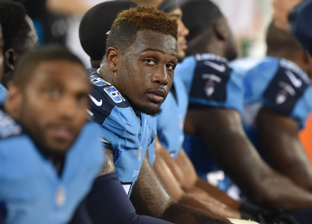 Patriots Acquire Akeem Ayers From Titans