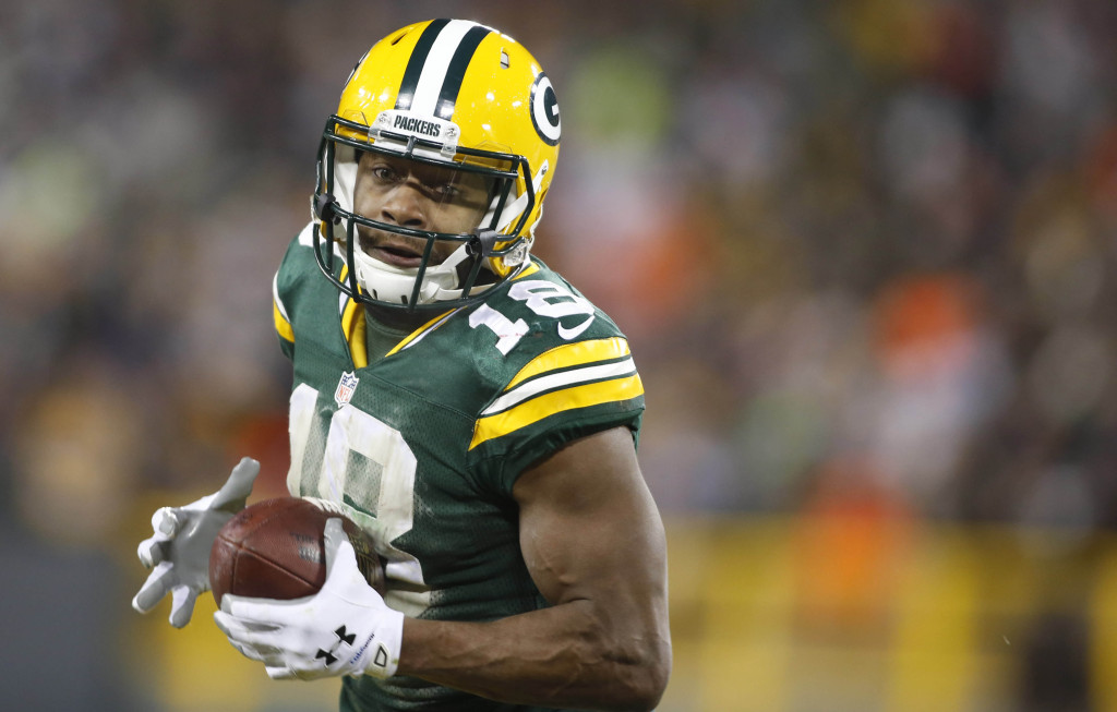 Packers WR Randall Cobb out indefinitely with 'significant' core injury