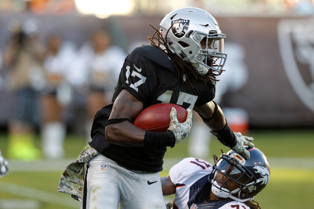 Denarius Moore To Visit Jets