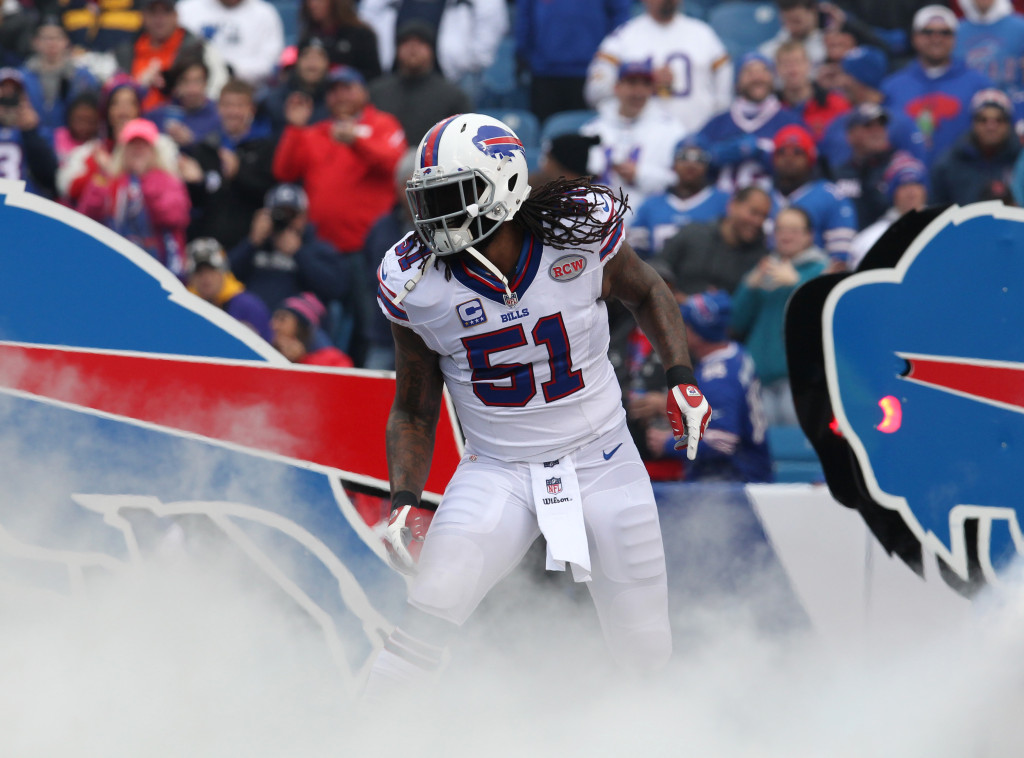 Buffalo Bills sign LBs Brandon Spikes, David Hawthorne 