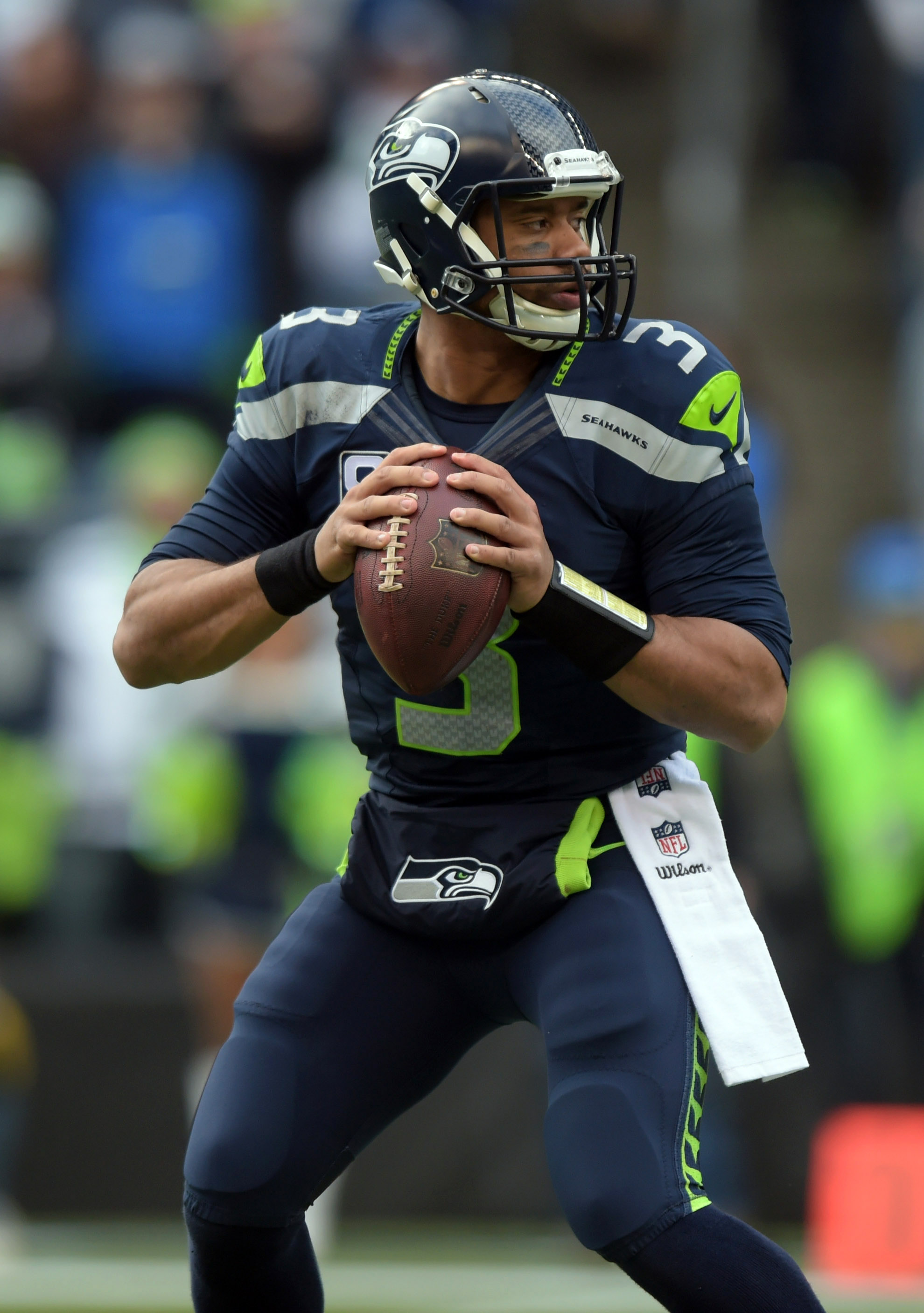 Russell Wilson knows challenge, and headache, L.A. Rams present