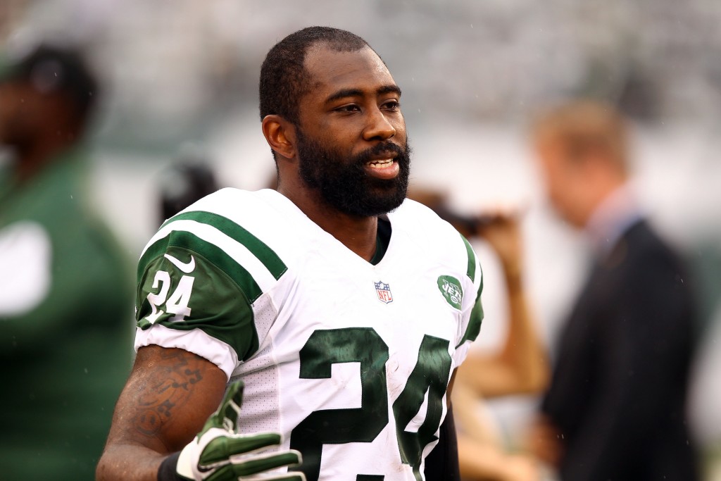 Former Pro Bowl cornerback Darrelle Revis announces retirement - ABC7 New  York