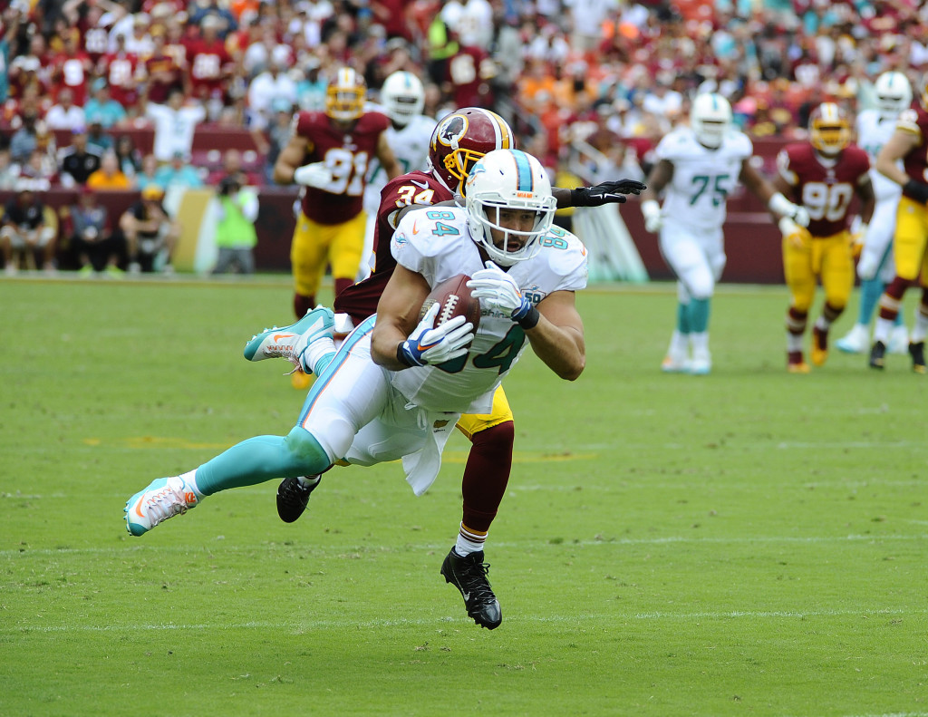 Jordan Cameron signs with Dolphins instead of Browns 