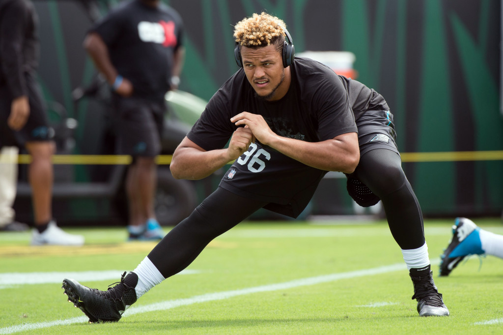 Panthers ReSign Wes Horton