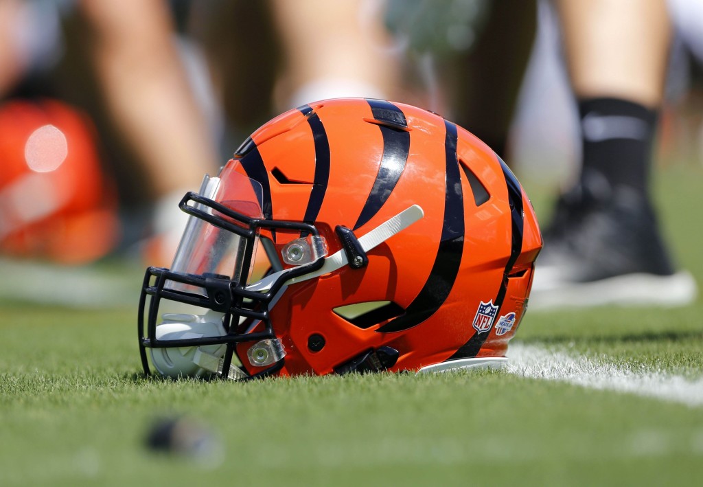 Cincinnati Bengals select cornerback D.J. Ivey with No. 246 pick