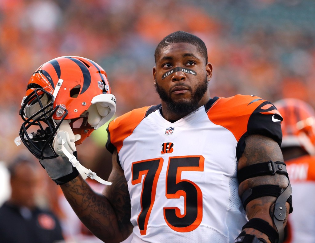 Texans Sign Devon Still