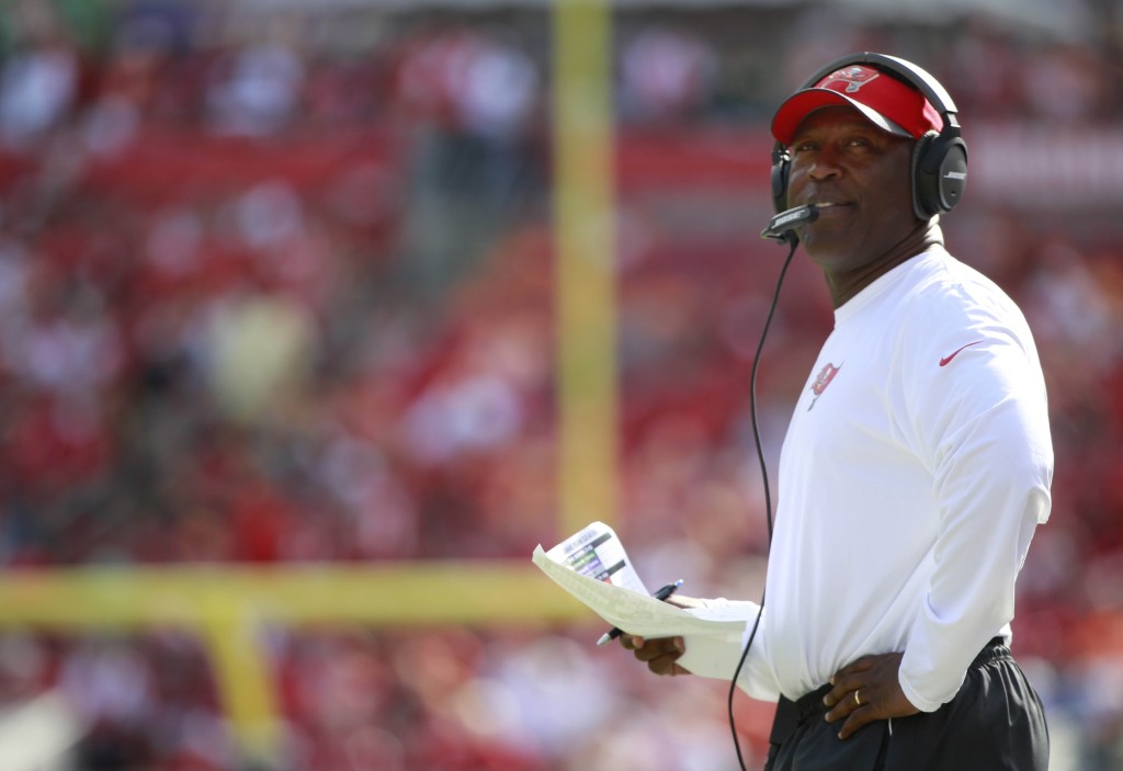 Texans Officially Hire Lovie Smith As HC