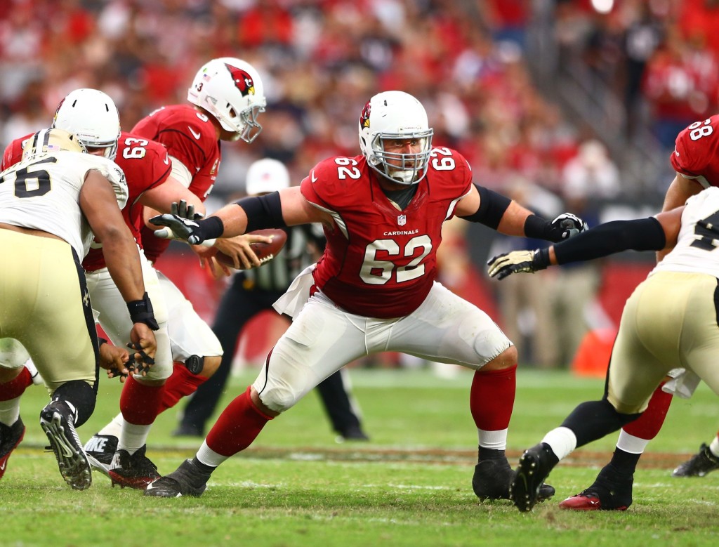 Bears sign guard Ted Larsen, officially announce other 3 additions