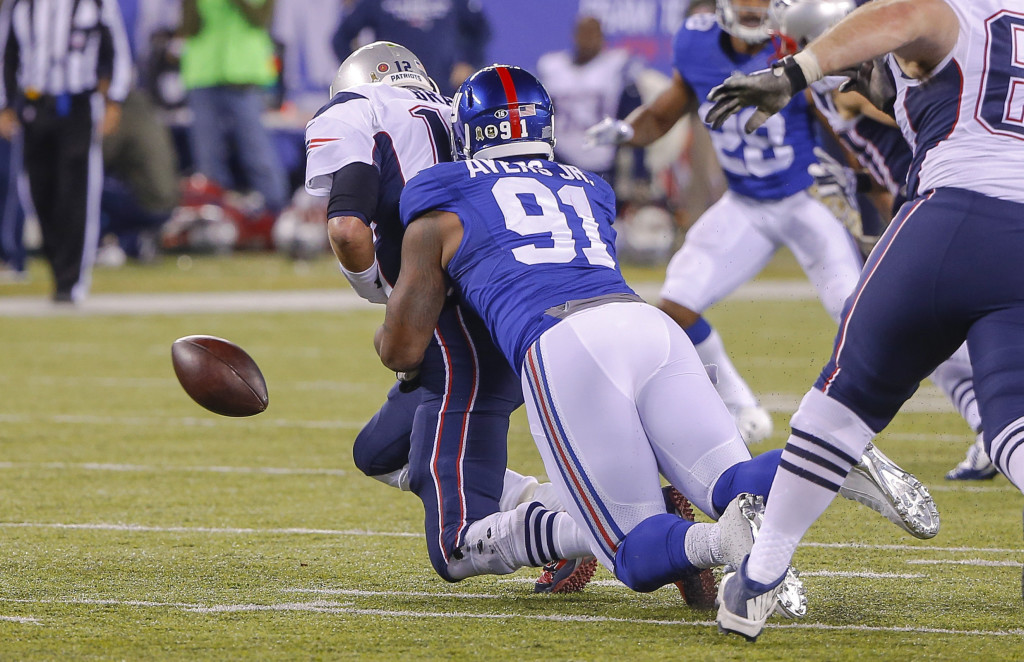 Robert Ayers To Visit Buccaneers