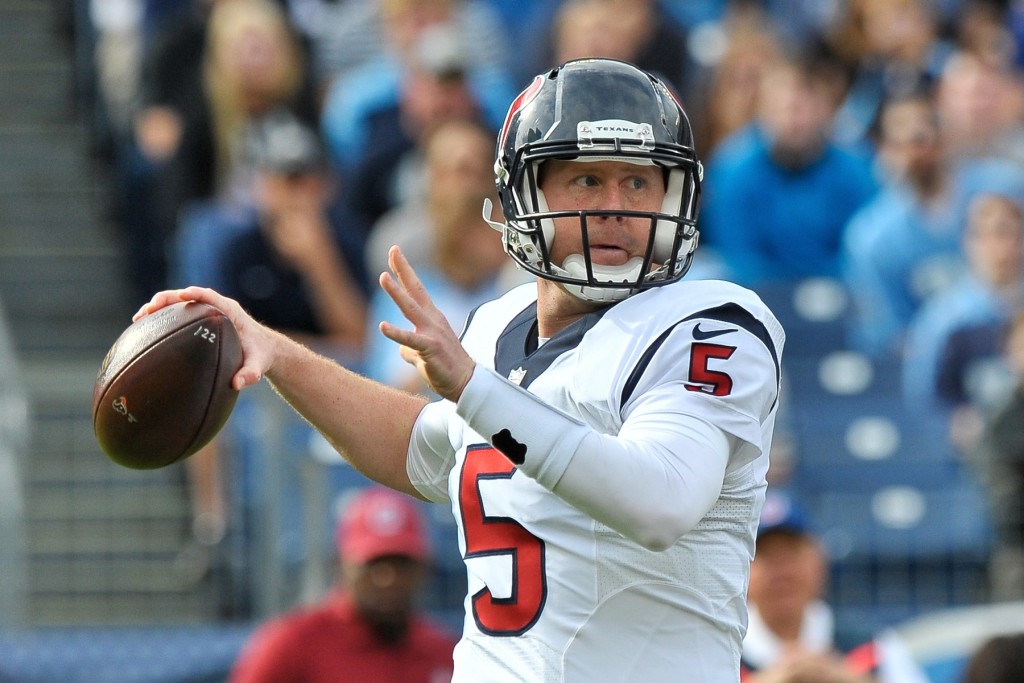 Texans bring back veteran quarterback Brandon Weeden