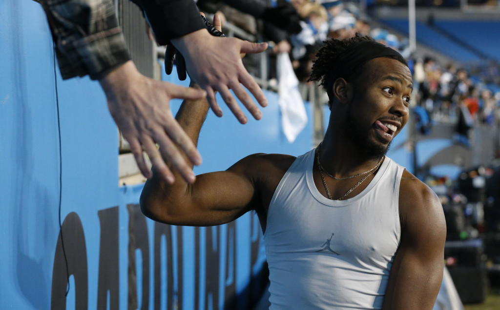 Josh Norman diagnosed with bruised lungs after spitting up blood