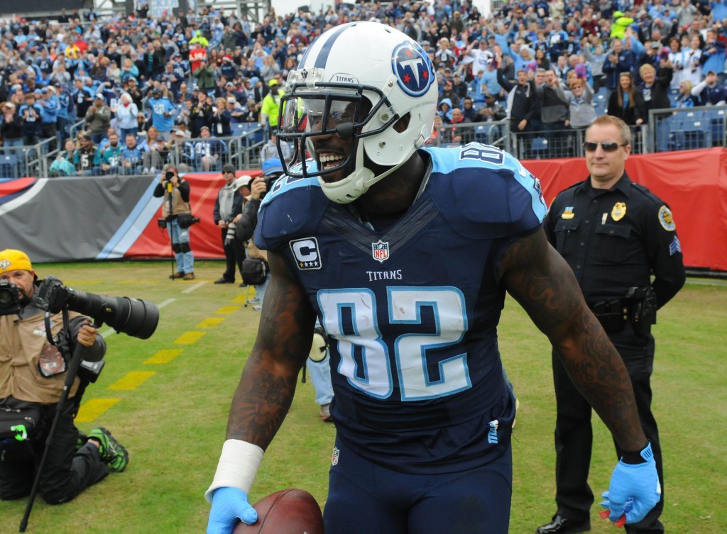 Former Titans TE Delanie Walker announces his retirement, Titans