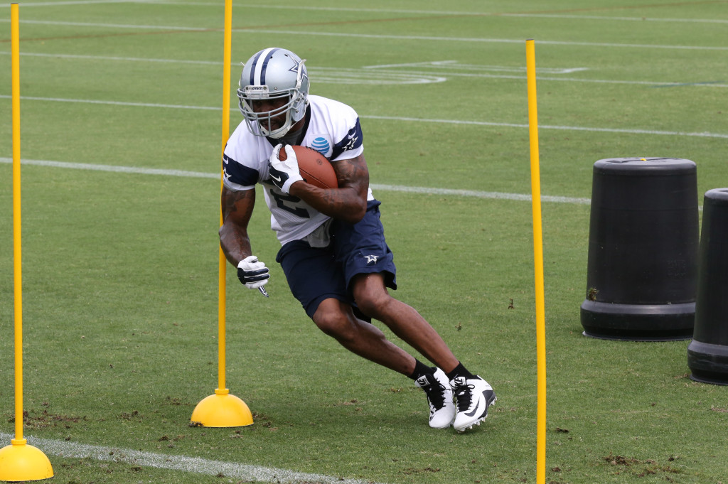 Darren McFadden retires, two days after being waived by Cowboys