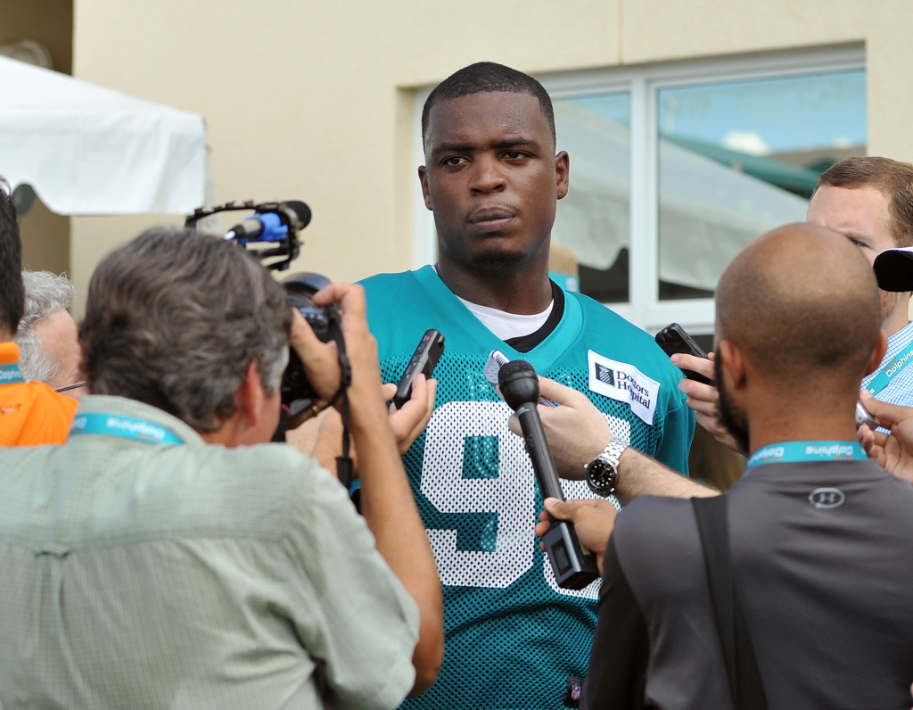 Seahawks’ Dion Jordan Returns To Practice