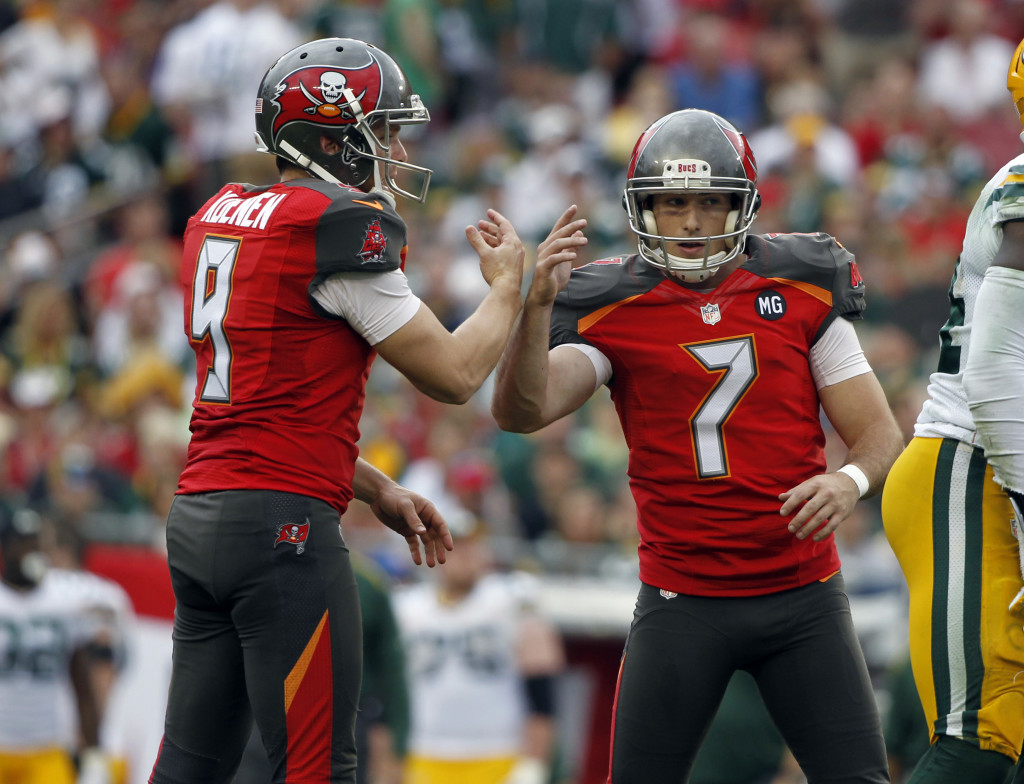 Tampa Bay Buccaneers sign kicker Patrick Murray to replace injured Nick Folk  