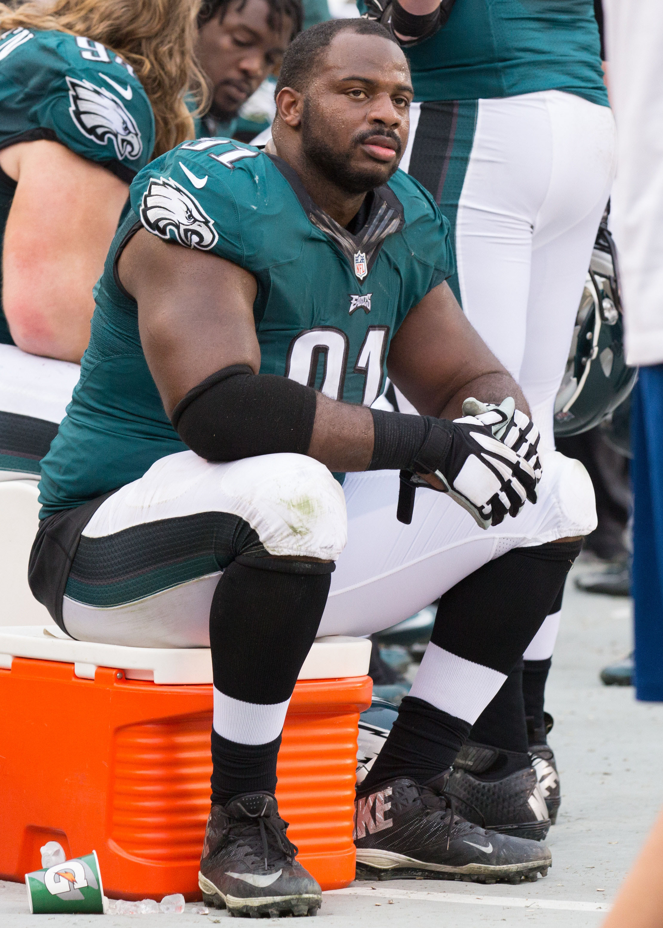 Eagles To Re-Sign DT Fletcher Cox