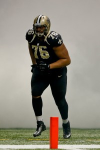 Akiem Hicks (Vertical)