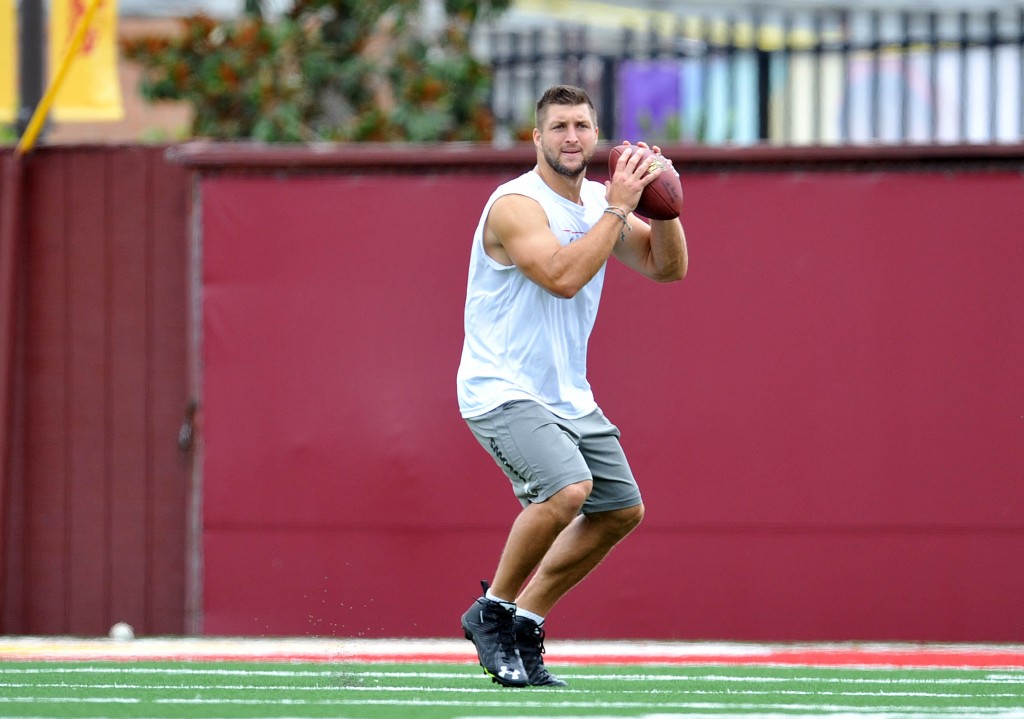 Jaguars signed TE Tim Tebow for one-year, minimum $920K deal