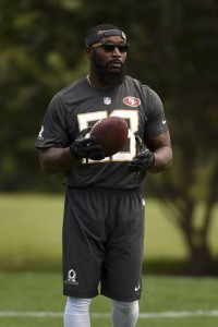 NaVorro Bowman (vertical)