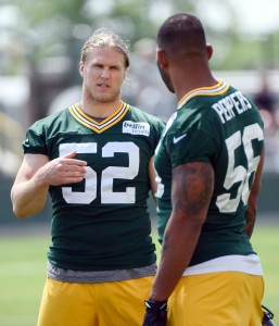 Clay Matthews/Julius Peppers (vertical)