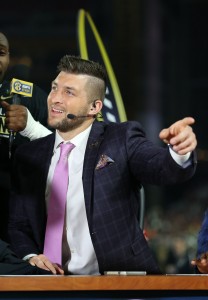 Tim Tebow (vertical)