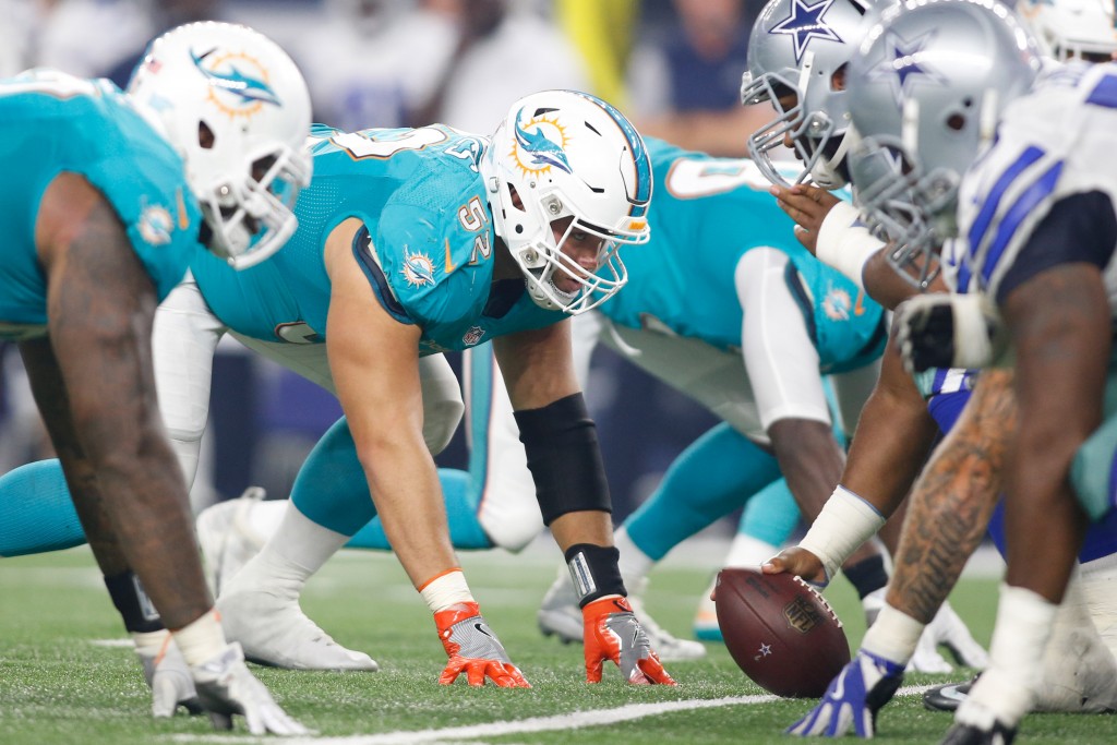 Dolphins Re-Sign DT Chris Jones