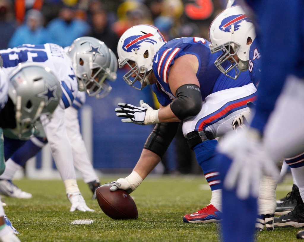 Buffalo Bills release C Eric Wood with injury settlement 