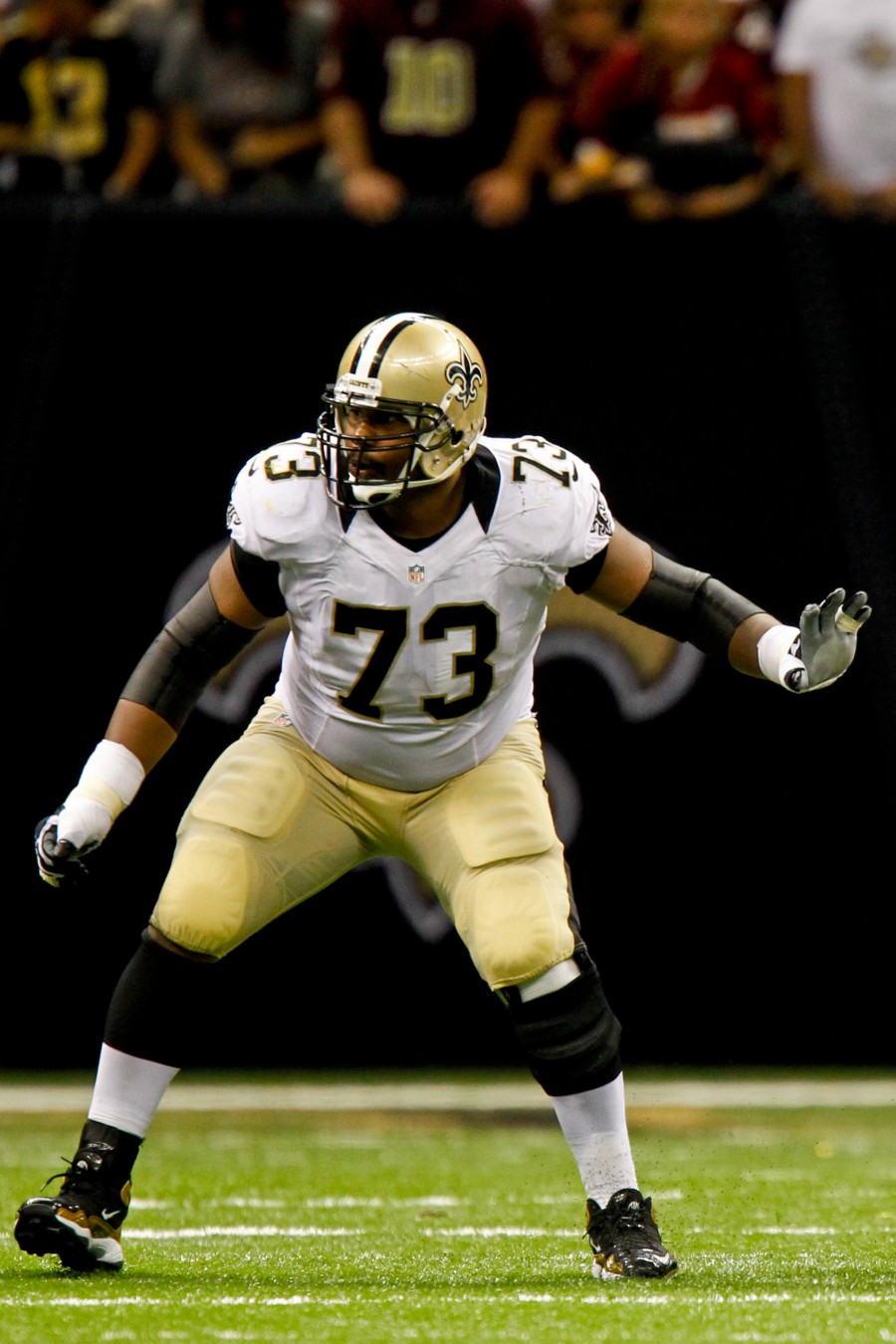 Saints Re-Sign Jahri Evans