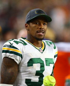 Jan 16, 2016; Glendale, AZ, USA; Green Bay Packers cornerback Sam Shields (37) against the Arizona Cardinals during the NFC Divisional round playoff game at University of Phoenix Stadium. Mandatory Credit: Mark J. Rebilas-USA TODAY Sports