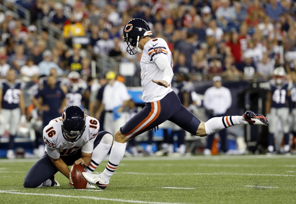 Bears release kicker Robbie Gould