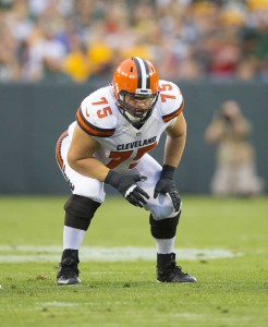 Joel Bitonio (vertical)