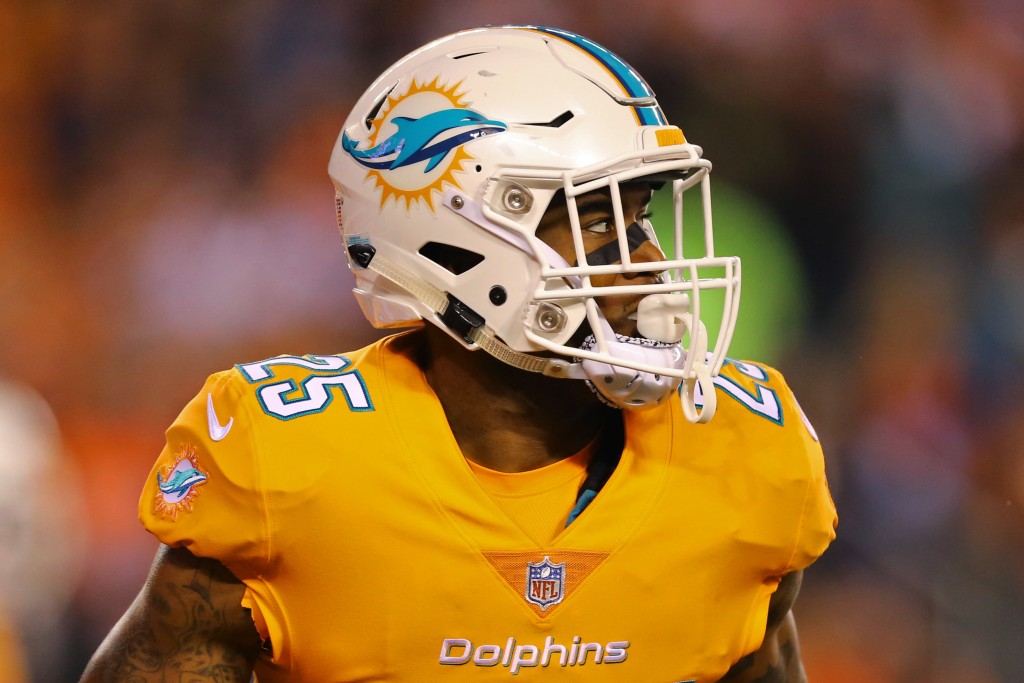 Miami Dolphins set a new precedent for contracts with Xavien