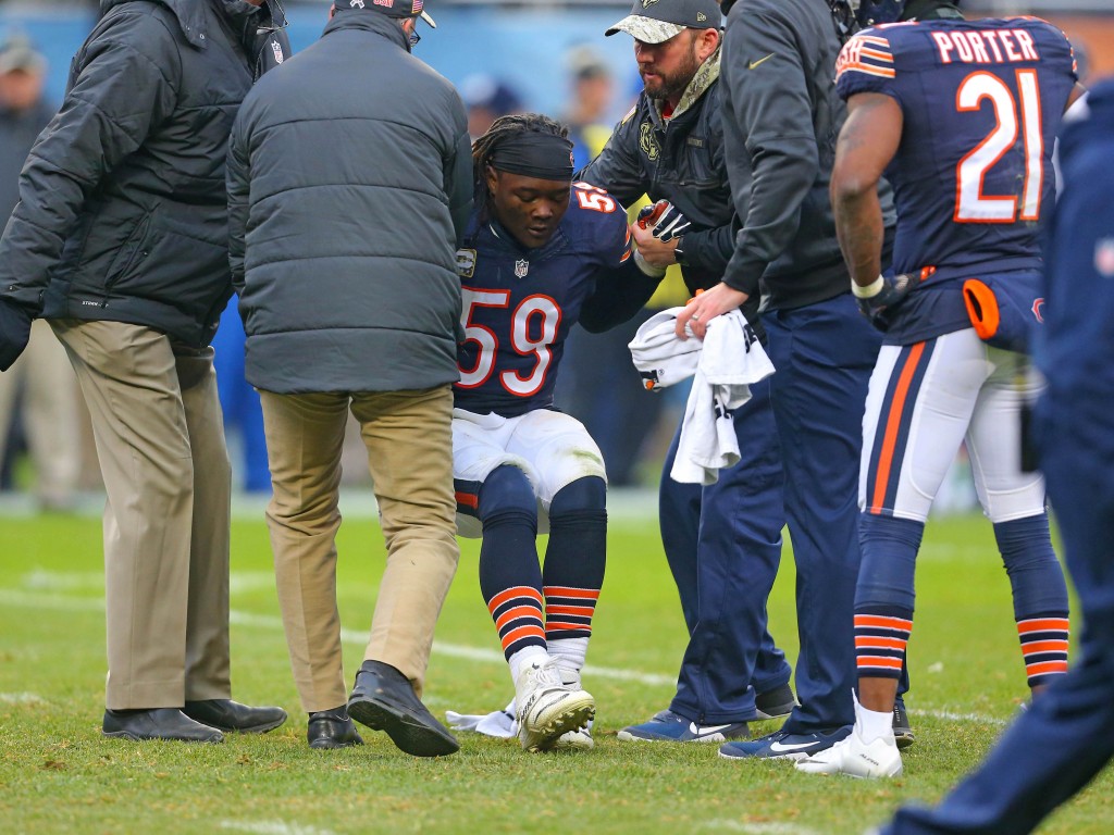 Danny Trevathan switched his jersey to No. 6 and Bears fans had