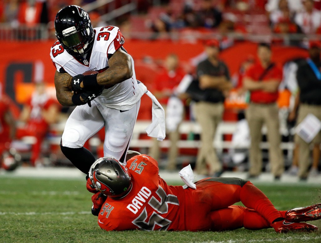 Atlanta Falcons sign RBs Stevan Ridley, Terron Ward 