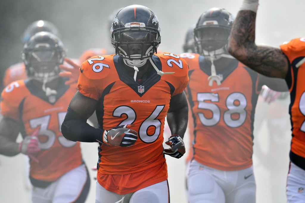 Roundup: Bucs sign ex-Broncos safety Darian Stewart