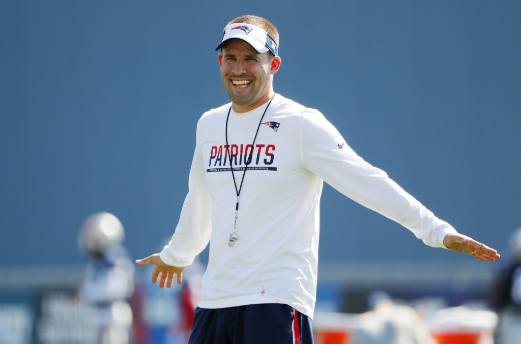 Source: Raiders request interview with Patriots' Josh McDaniels