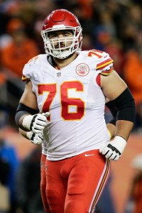 Laurent Duvernay-Tardif (vertical)