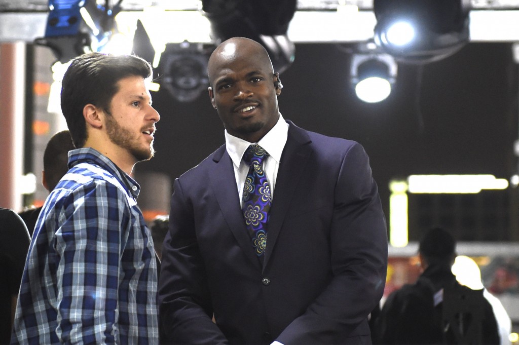 Free Agent RBs Adrian Peterson, Le'Veon Bell Discuss Their NFL Futures