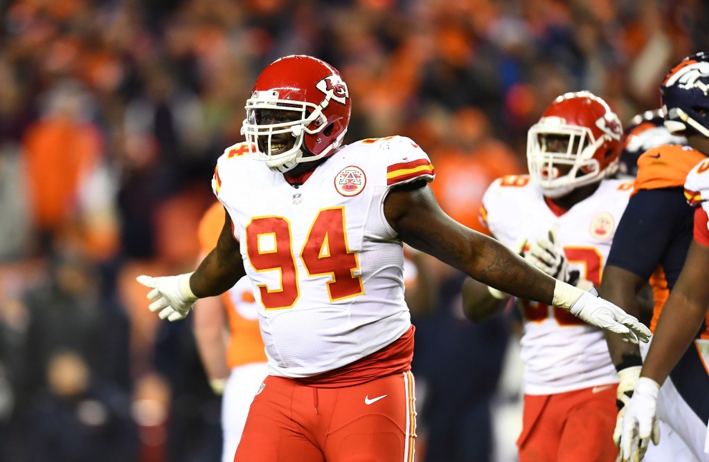 Chiefs Waive DE Jarvis Jenkins