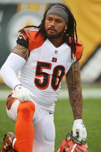 Rey Maualuga (vertical)