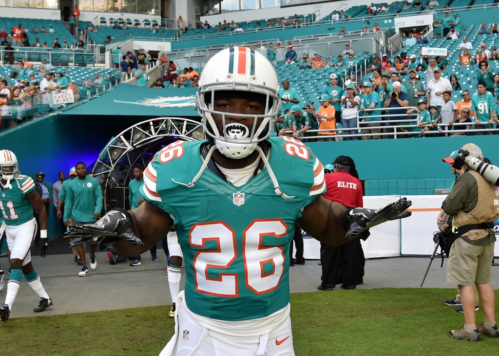 Damien Williams To Visit Chiefs