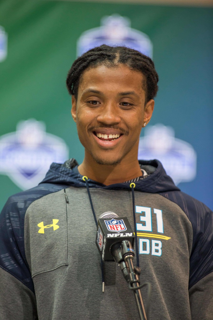 Packers Sign Top Pick CB Kevin King