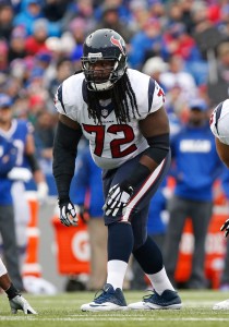 Derek Newton (Vertical)