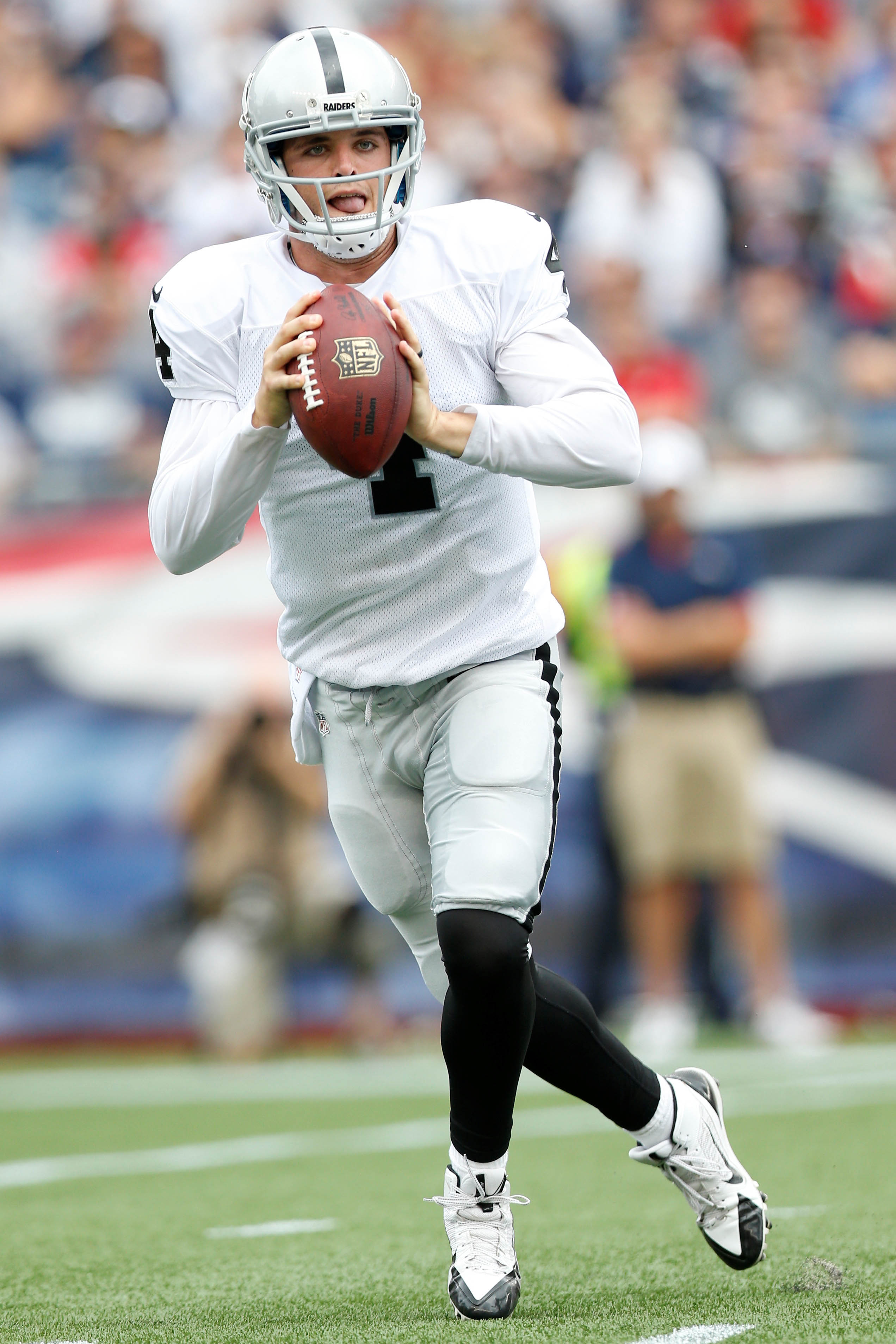 Week 13 fantasy football droppables: Derek carr was very defensive when ask...