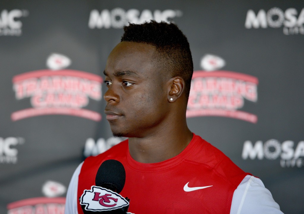 Jeremy Maclin Heads To Ravens Visit