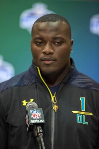 Montravius Adams (Vertical)