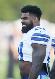 Ezekiel Elliott (vertical)